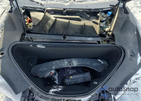 2019 Tesla Model S from USA, damaged, VIN 5YJSA1E28KF336697